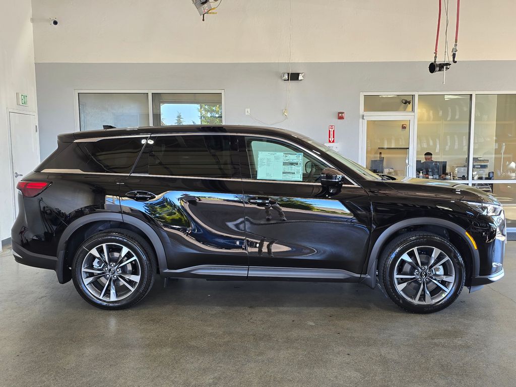 2026 Infiniti QX60 Pure AWD photo 4