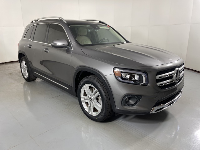2022 Mercedes Benz GLB 250 photo 2