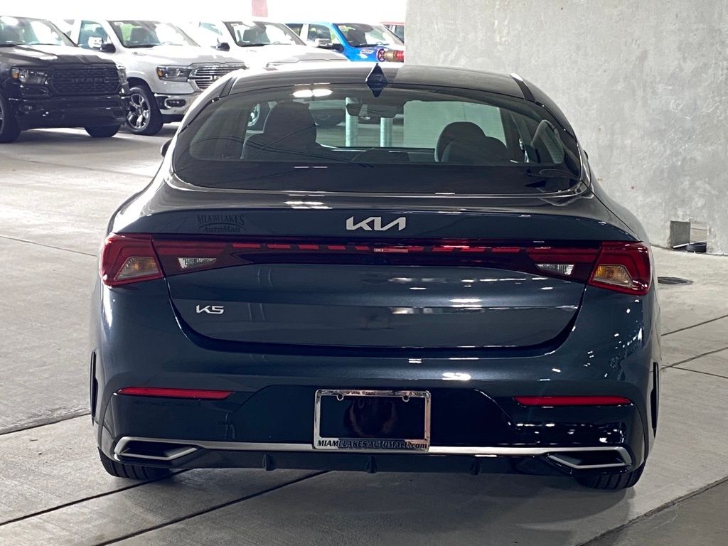2023 Kia K5 LXS photo 5