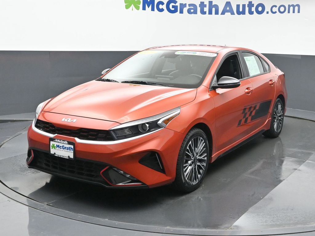 2023 Kia Forte GT-Line photo 13