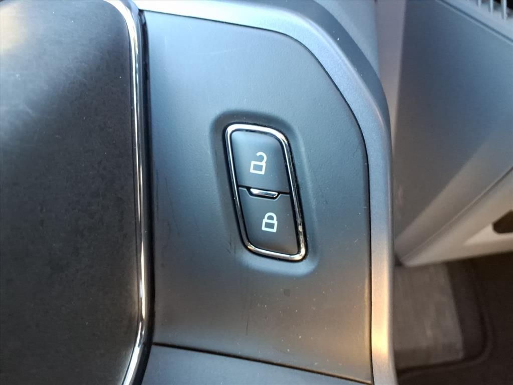 2025 FORD F-150 - Image 16