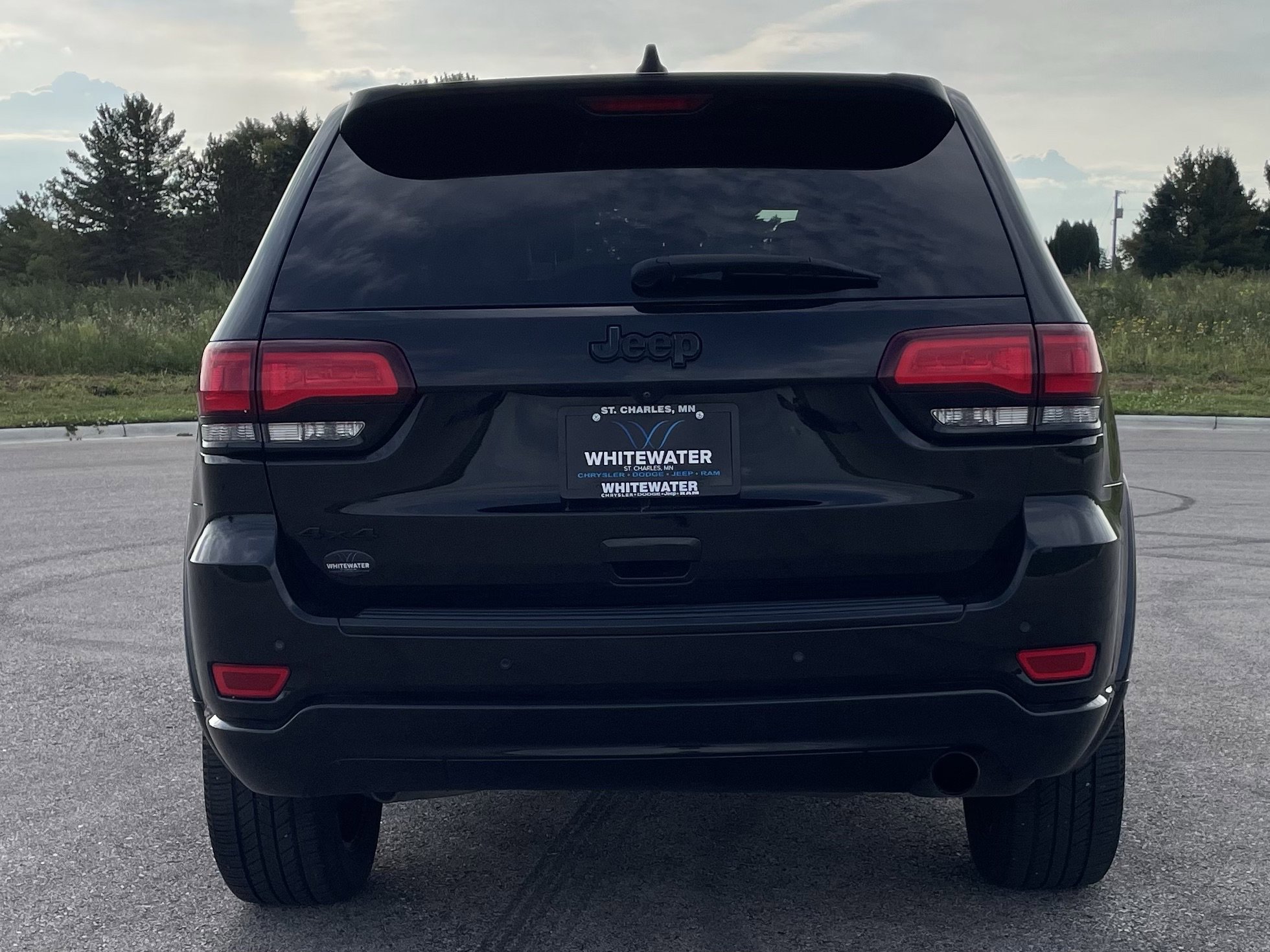 2018 Jeep Grand Cherokee Altitude photo 4