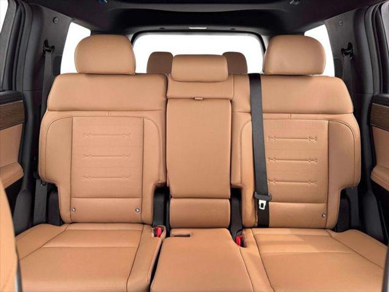 2026 Hyundai Santa Fe Limited's photo