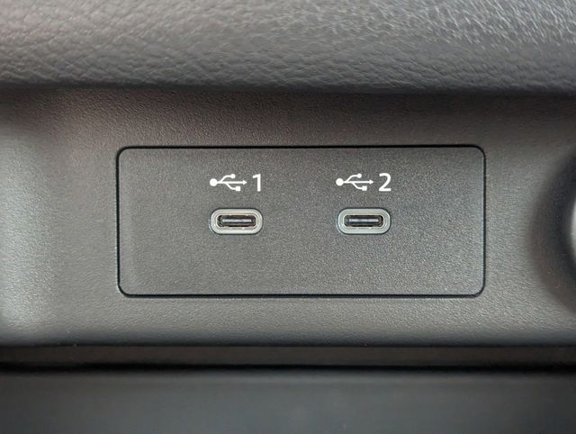 2025 Nissan Rogue SV photo 20