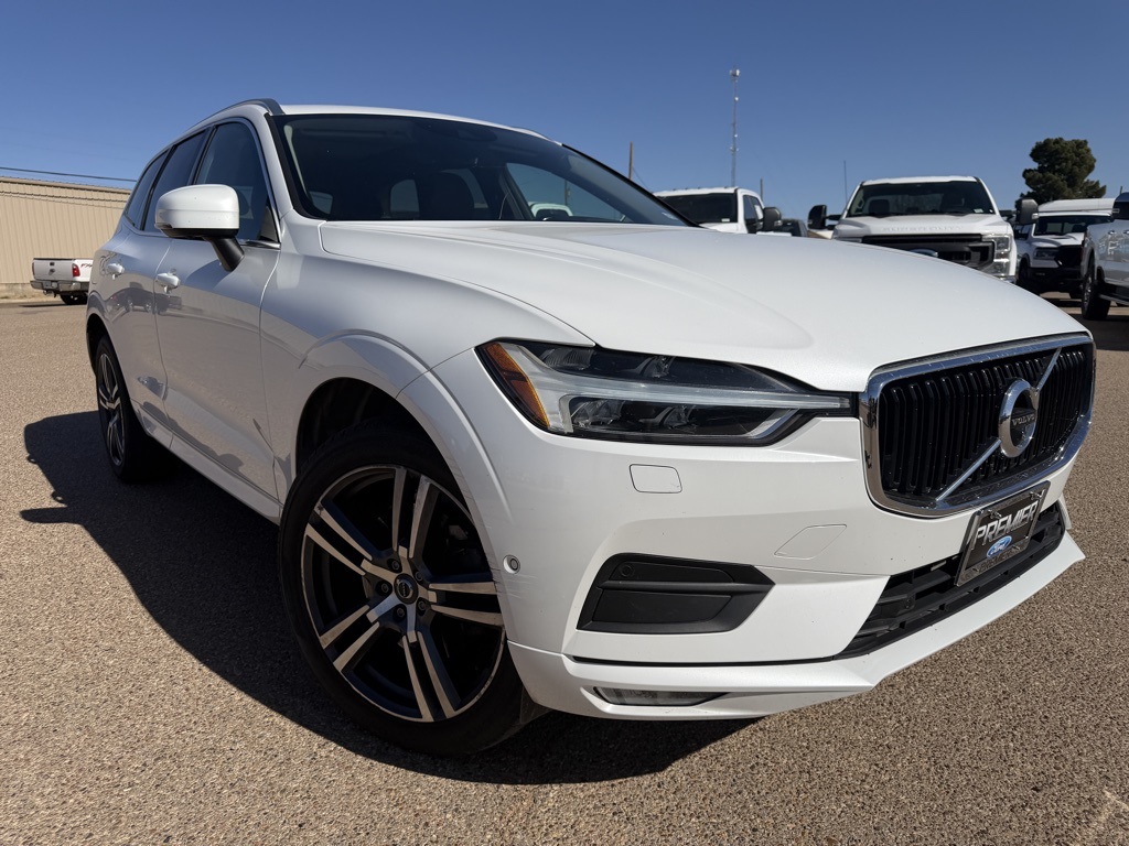 2018 Volvo XC60 Momentum