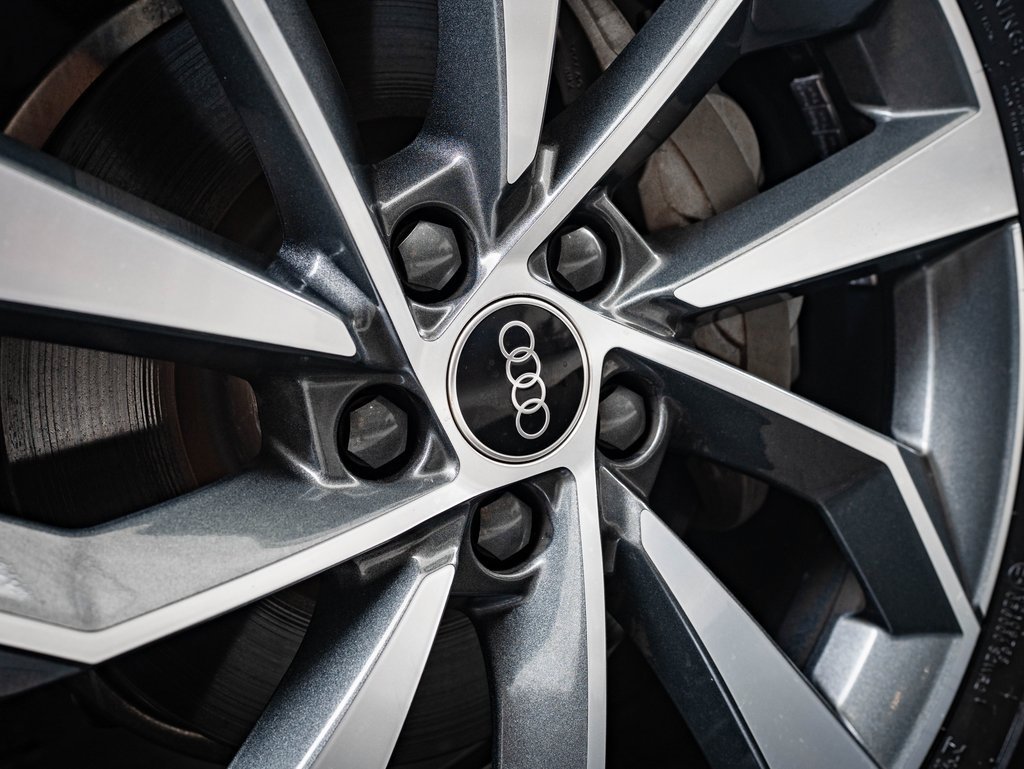 2023 Audi Q5 45 S line Premium photo 8