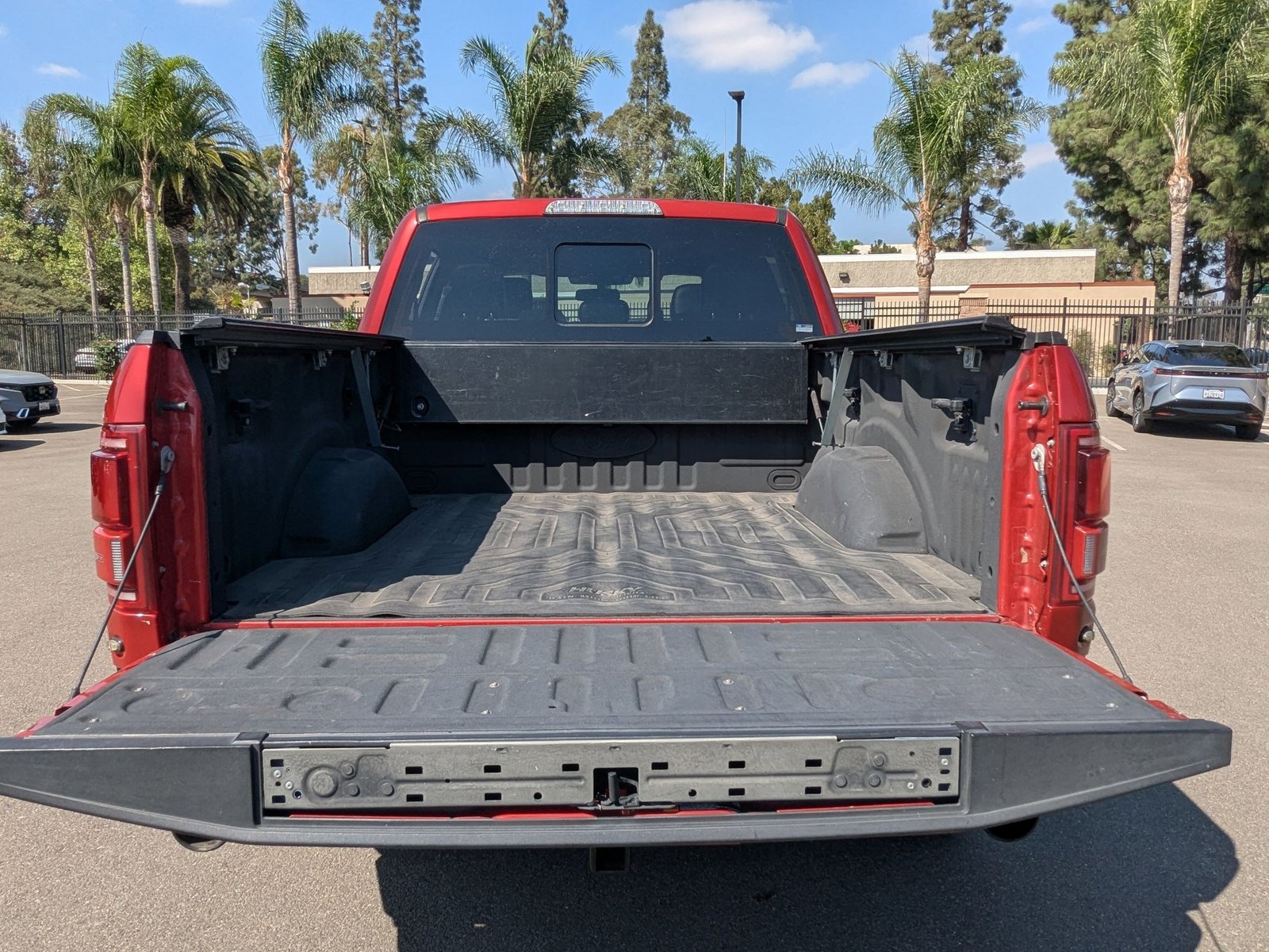 2020 Ford F-150 Raptor photo 6