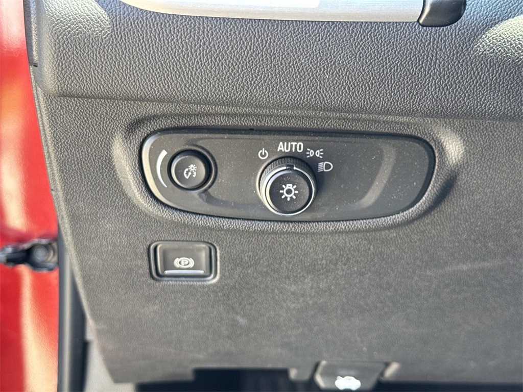 2023 Gmc Terrain SLE photo 19
