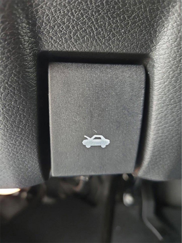 2024 Ram 2500 Big Horn photo 23
