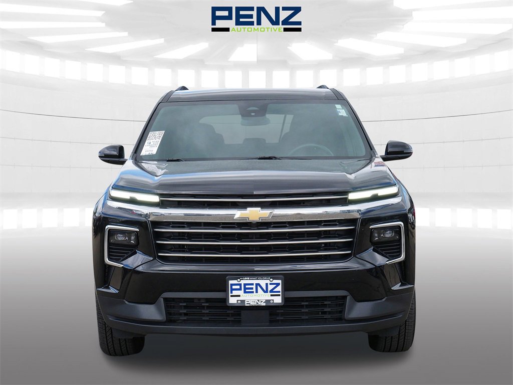 Used 2025 Chevrolet Traverse LT with VIN 1GNEVGRS6SJ130499 for sale in Rochester, Minnesota