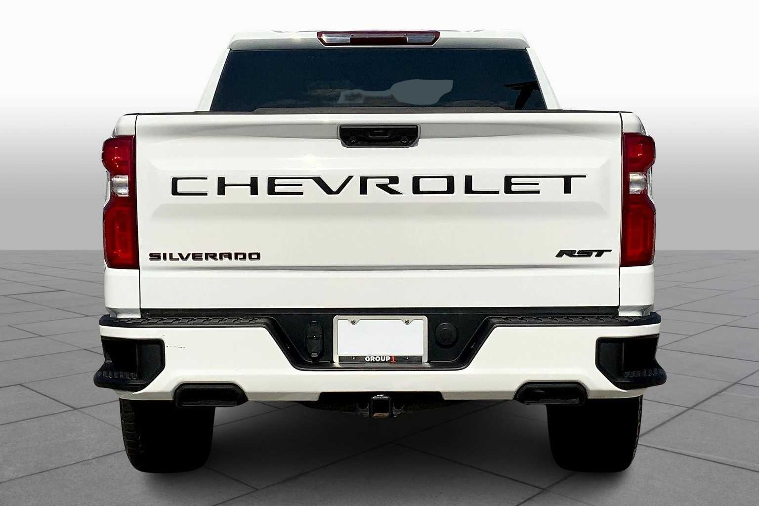 2023 Chevrolet Silverado 1500 RST photo 4