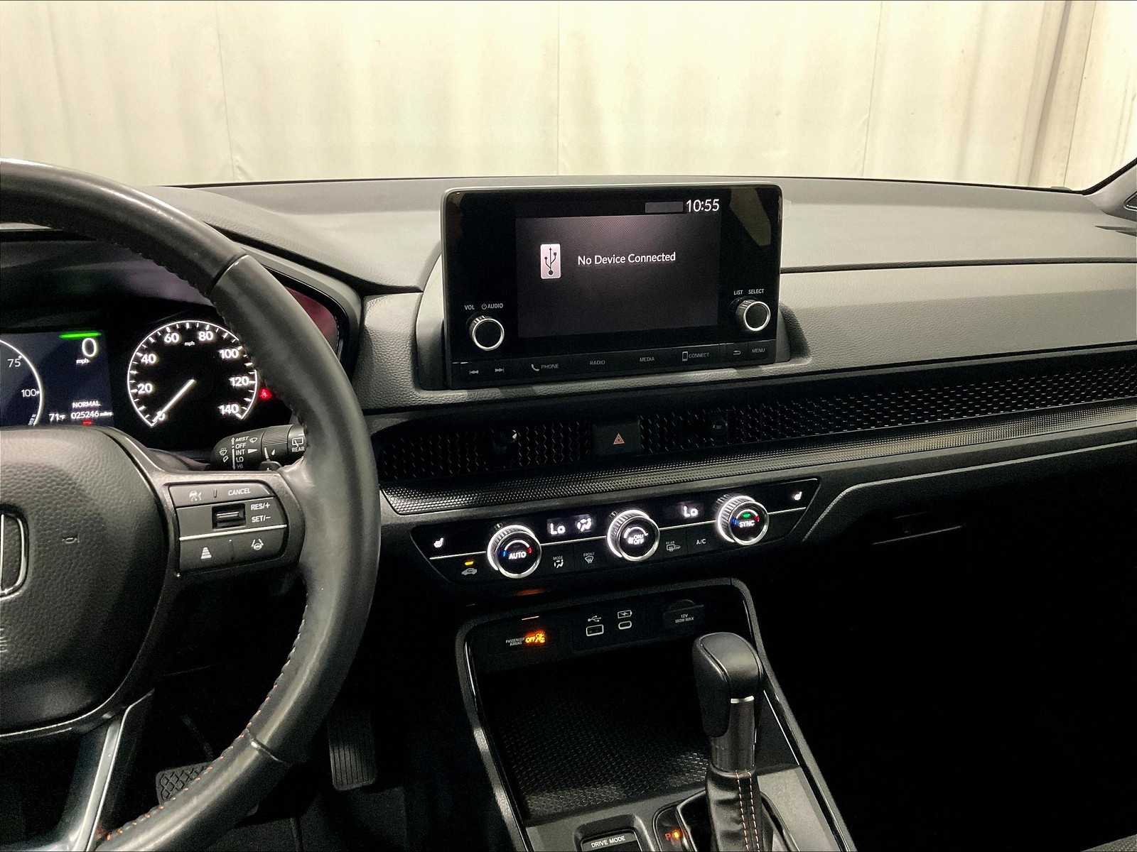 2023 Honda CR-V Hybrid Sport photo 17