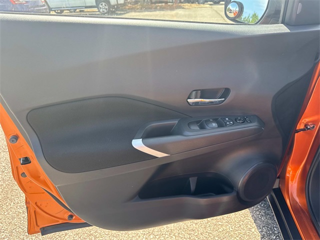 2023 Nissan Kicks SV photo 18