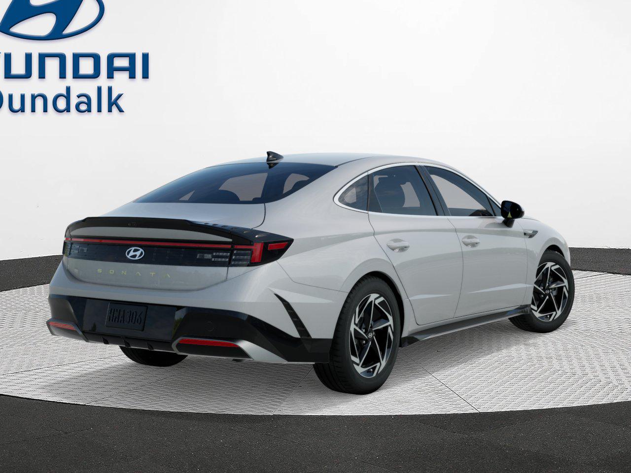 2026 Hyundai Sonata SEL Sport photo 4