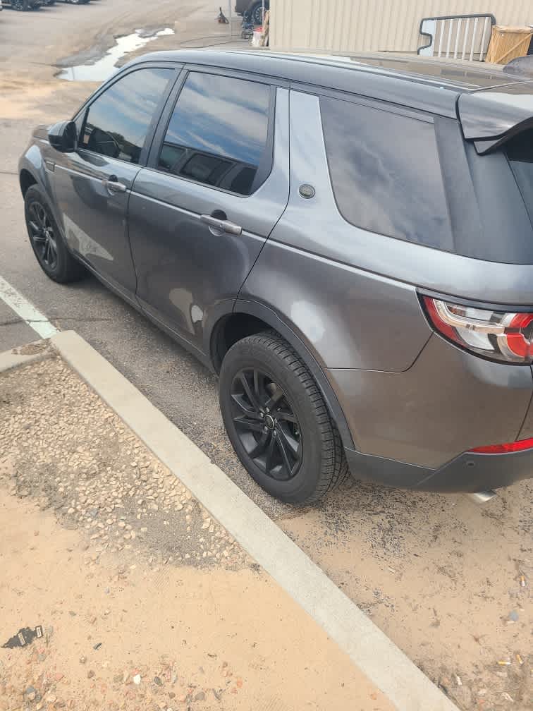 2018 Land Rover Discovery Sport SE photo 7