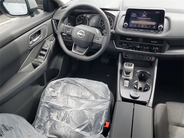 2026 Nissan Rogue SV photo 7