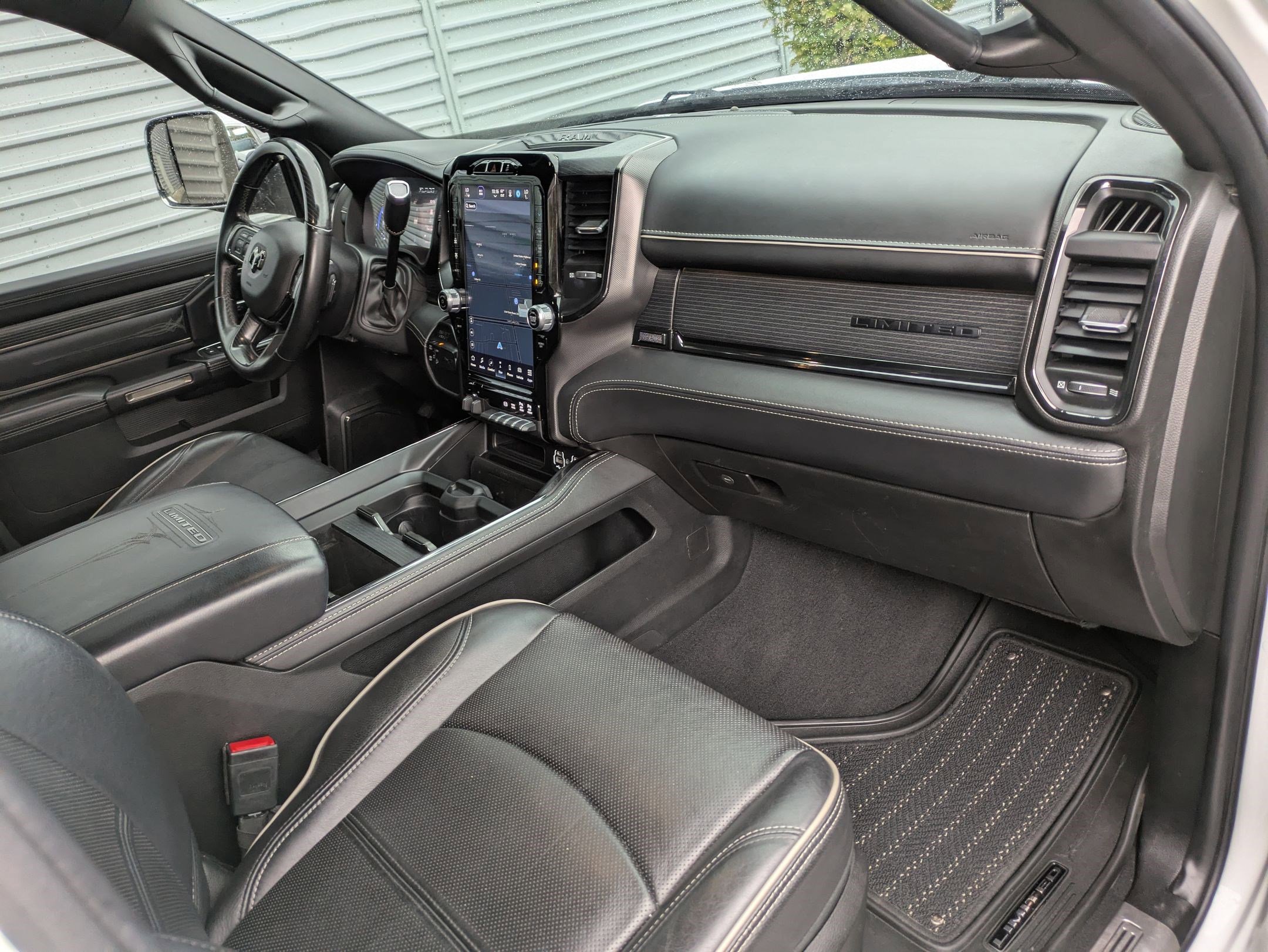 2022 Ram 2500 Limited photo 29