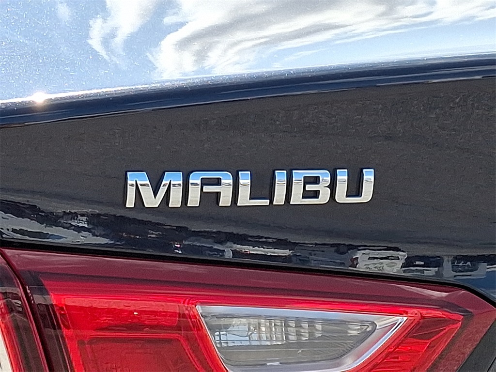 2023 Chevrolet Malibu 1LT photo 24