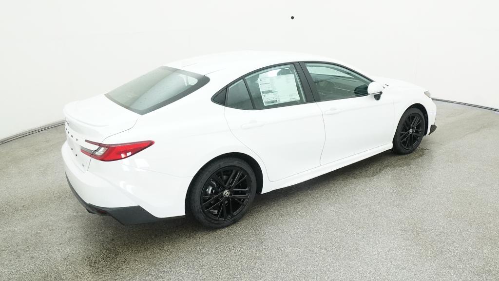 2025 Toyota Camry SE photo 22