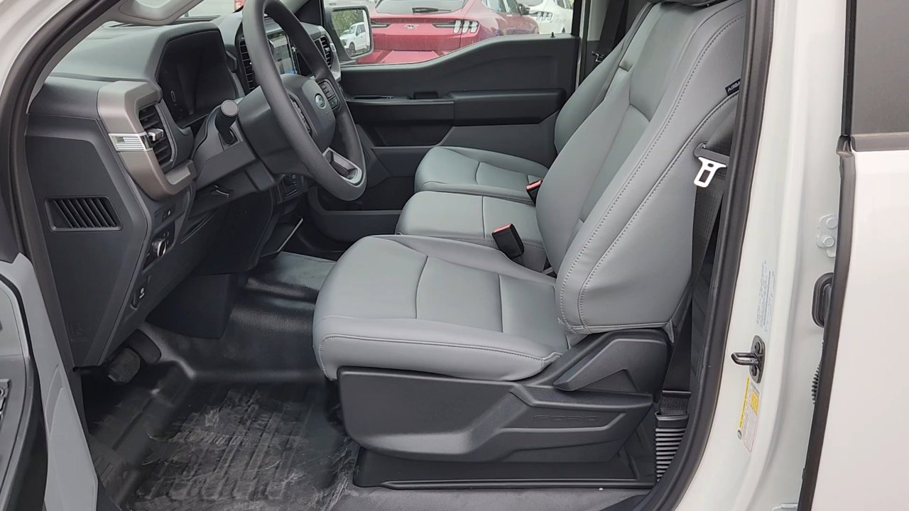 2025 Ford F-150 XL photo 21