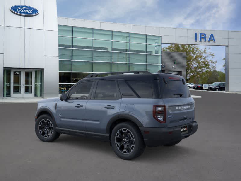 2025 Ford Bronco Sport Outer Banks photo 2