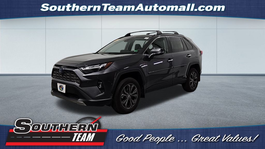 2022 Toyota RAV4 Limited's photo