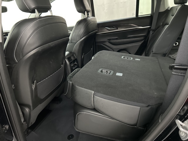 2023 Jeep Grand Cherokee Limited photo 21