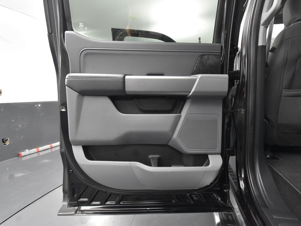 2022 Ford F-150 XLT photo 26