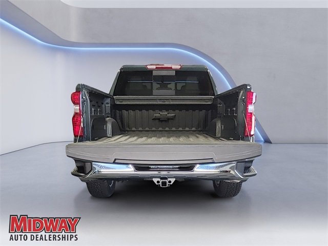 2025 Chevrolet Silverado 1500 LT photo 3
