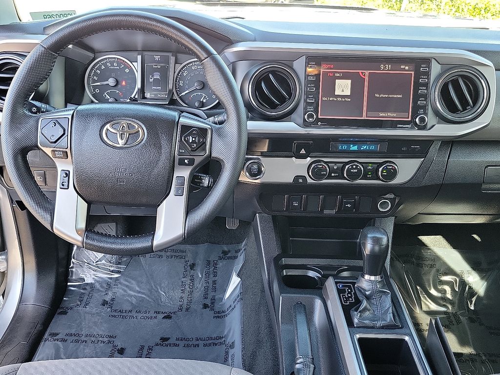 2023 Toyota Tacoma TRD Sport V6 photo 4