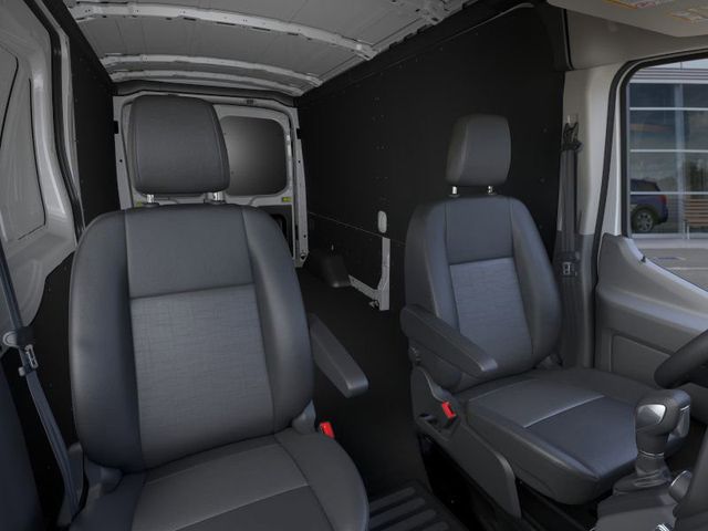 2025 Ford Transit photo 8