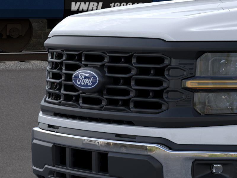 2025 Ford F-150 XL photo 11