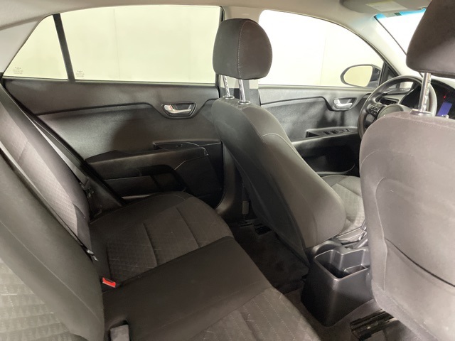 2022 Kia Rio LX photo 15