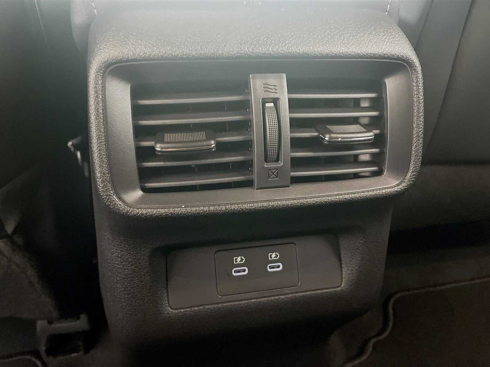 2025 Nissan Murano SV photo 20