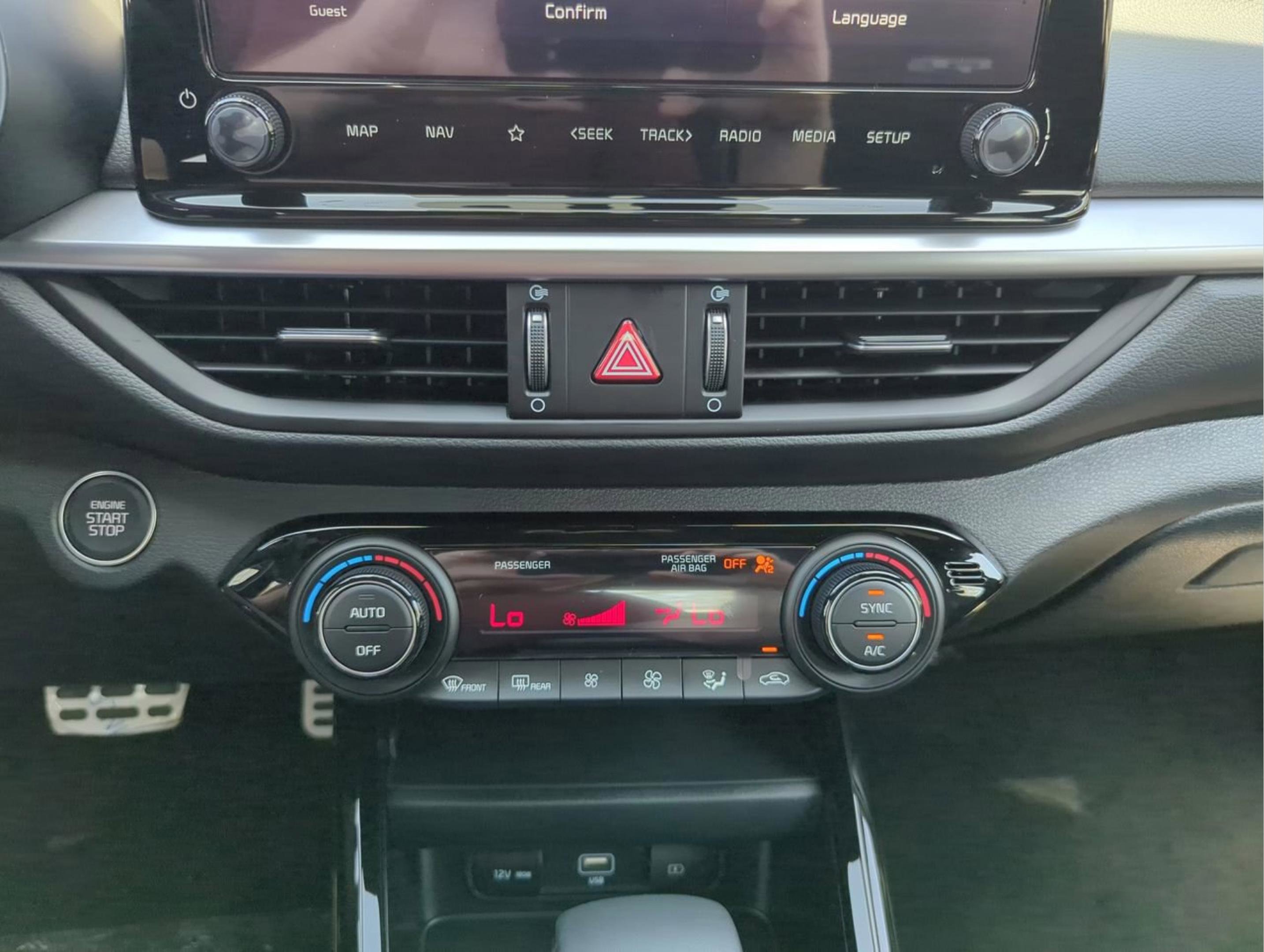 2024 Kia Forte GT-Line photo 19