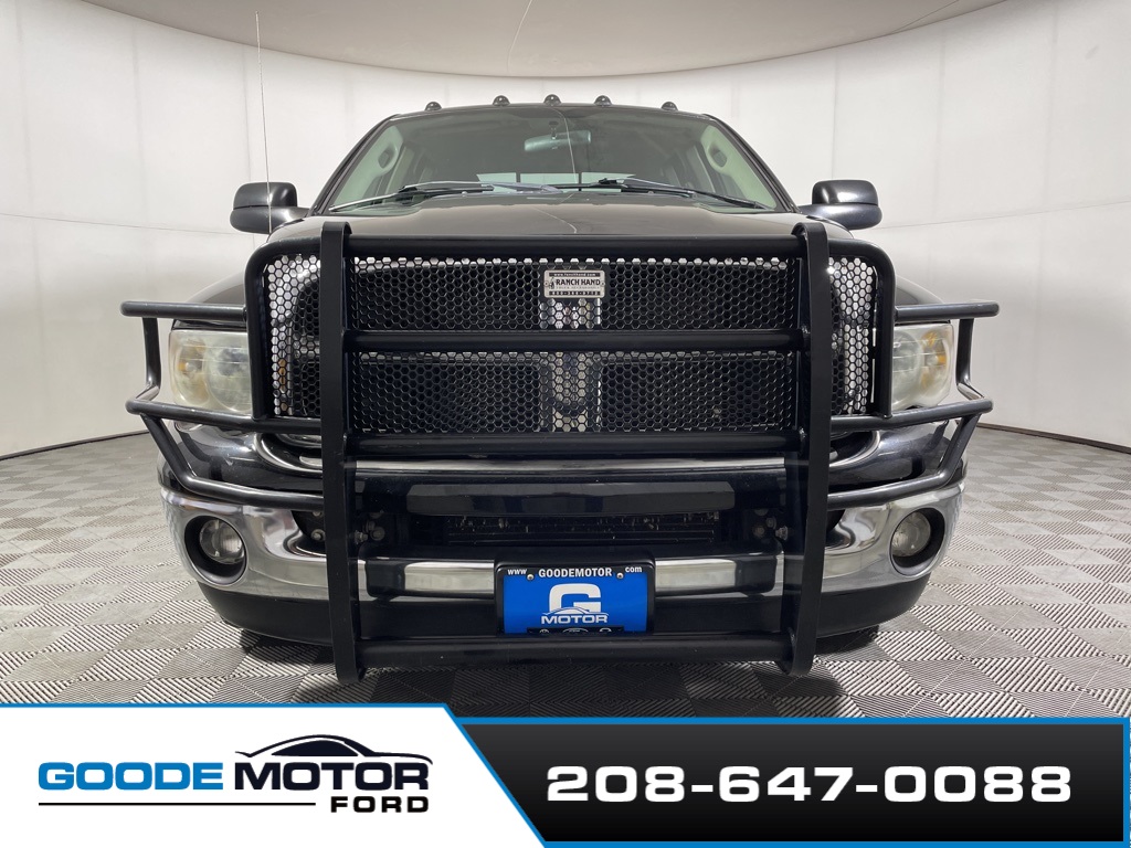 2005 Dodge Ram 3500 SLT photo 3