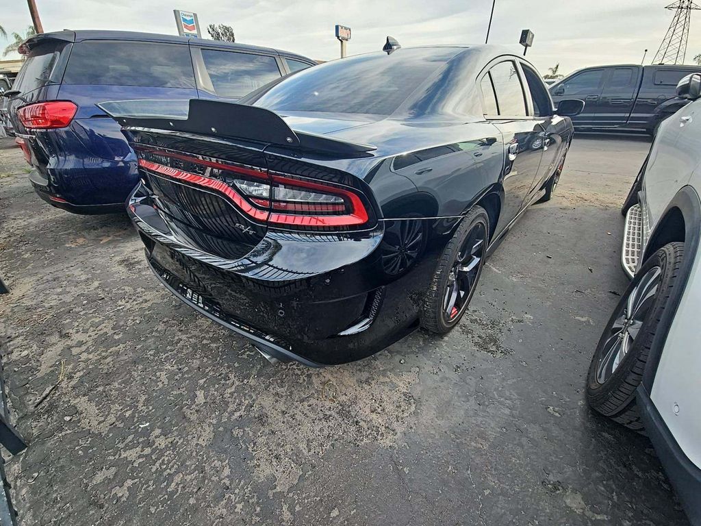 2022 Dodge Charger R/T photo 4