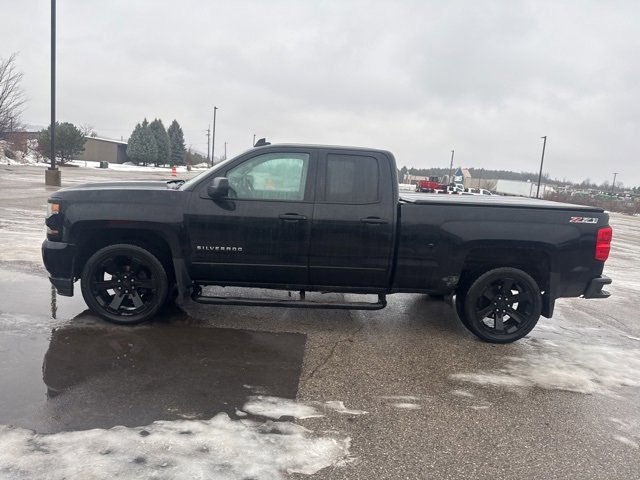 2017 Chevrolet Silverado 1500 LT's photo