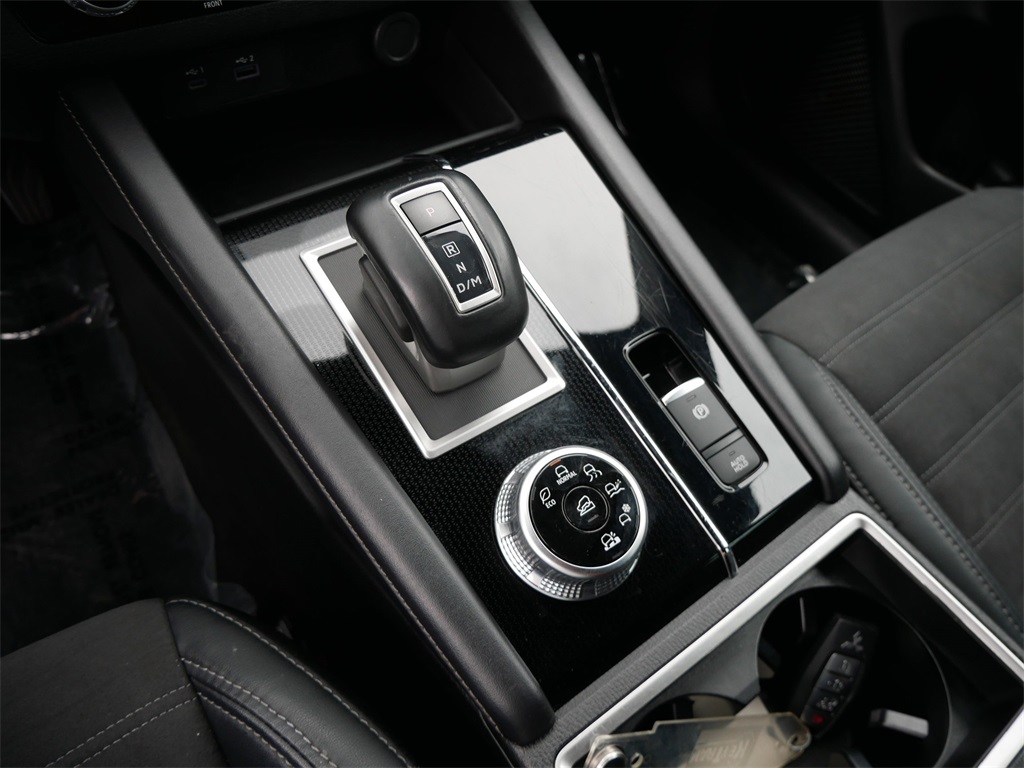 2023 Mitsubishi Outlander Ralliart SE Black Edition photo 17