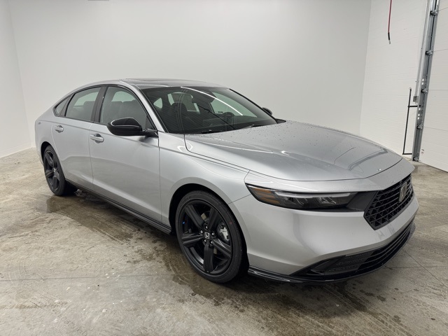 2025 Honda Accord Hybrid Sport-L photo 3