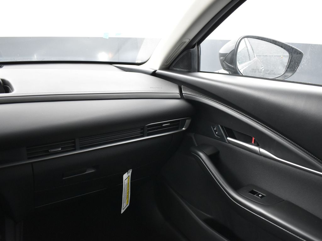 2025 Mazda CX-30 2.5 S photo 12