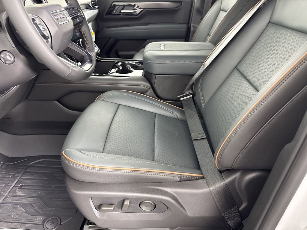 2025 Gmc Yukon AT4 photo 4