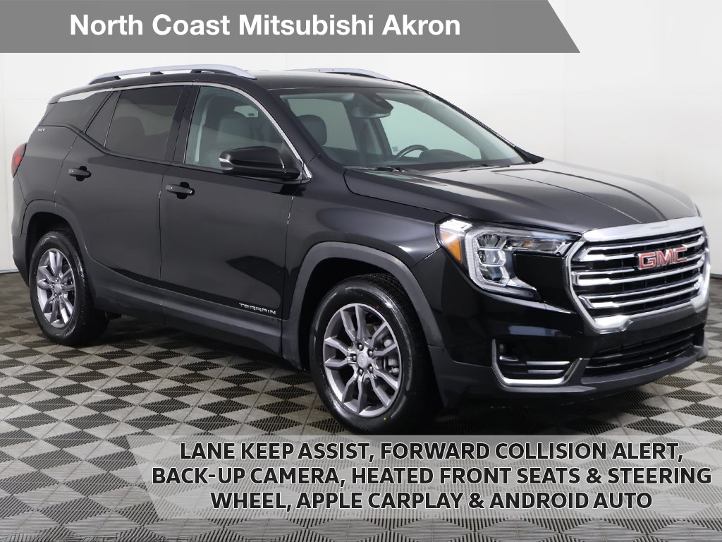 2024 GMC Terrain SLT's photo