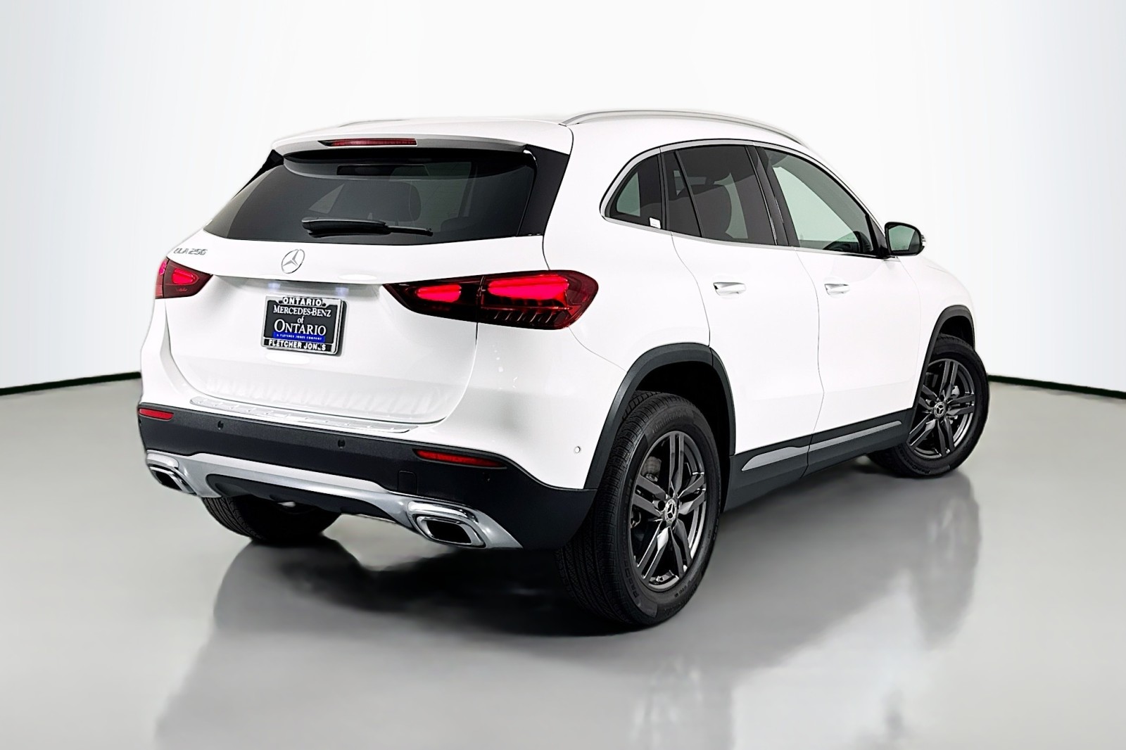 2025 Mercedes Benz GLA 250 photo 10