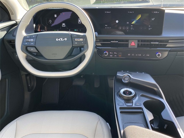 2025 Kia EV6 Wind photo 9