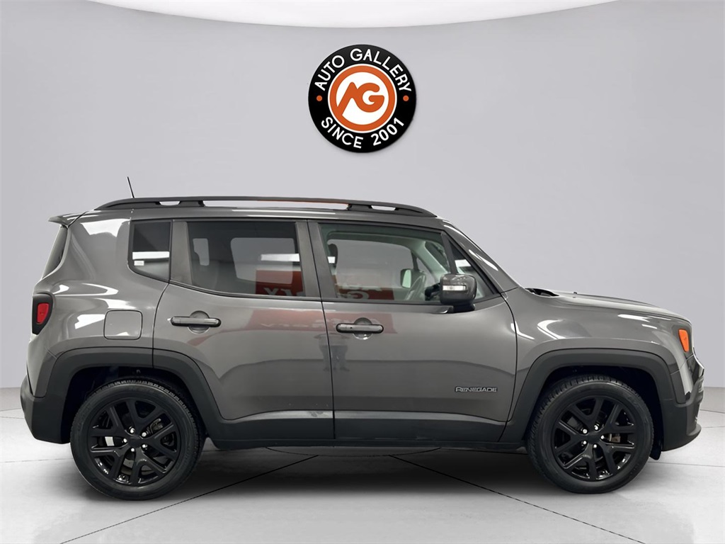 2018 Jeep Renegade Latitude North Edition photo 7