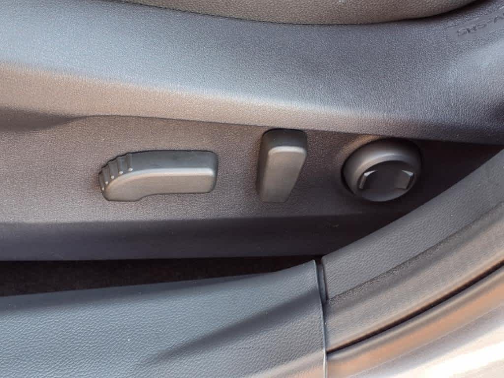 2025 Subaru Outback Onyx Edition XT photo 30