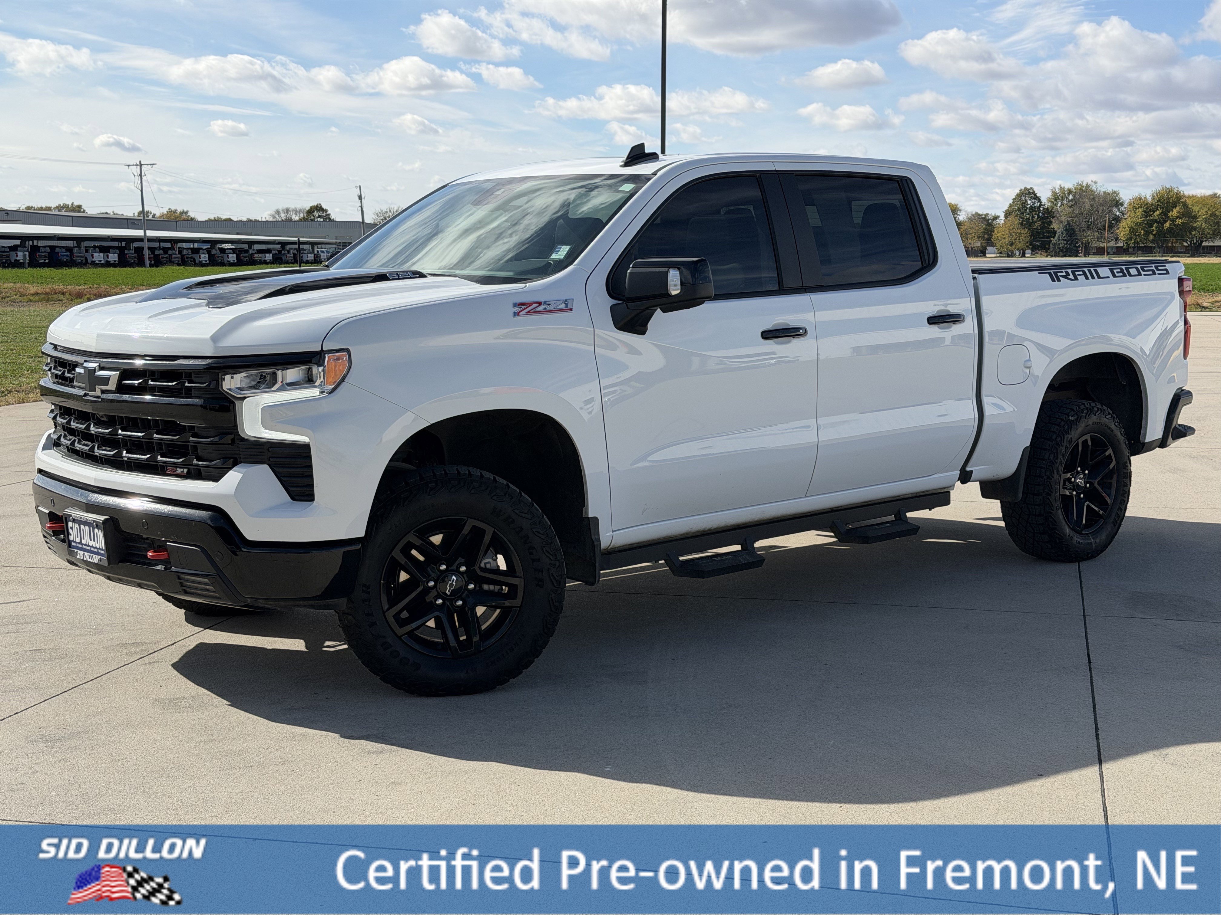 2025 Chevrolet Silverado 1500 LT Trail Boss's photo