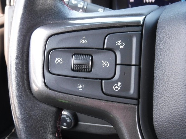 2022 Chevrolet Suburban RST photo 36