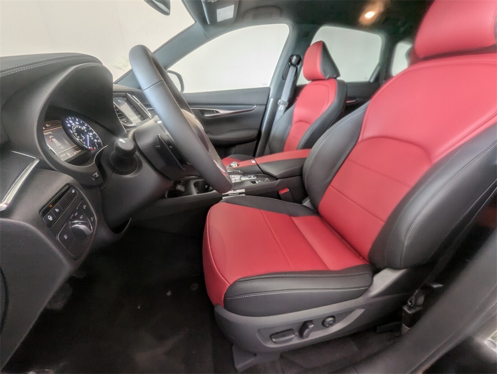 2025 Infiniti QX50 SPORT AWD photo 5